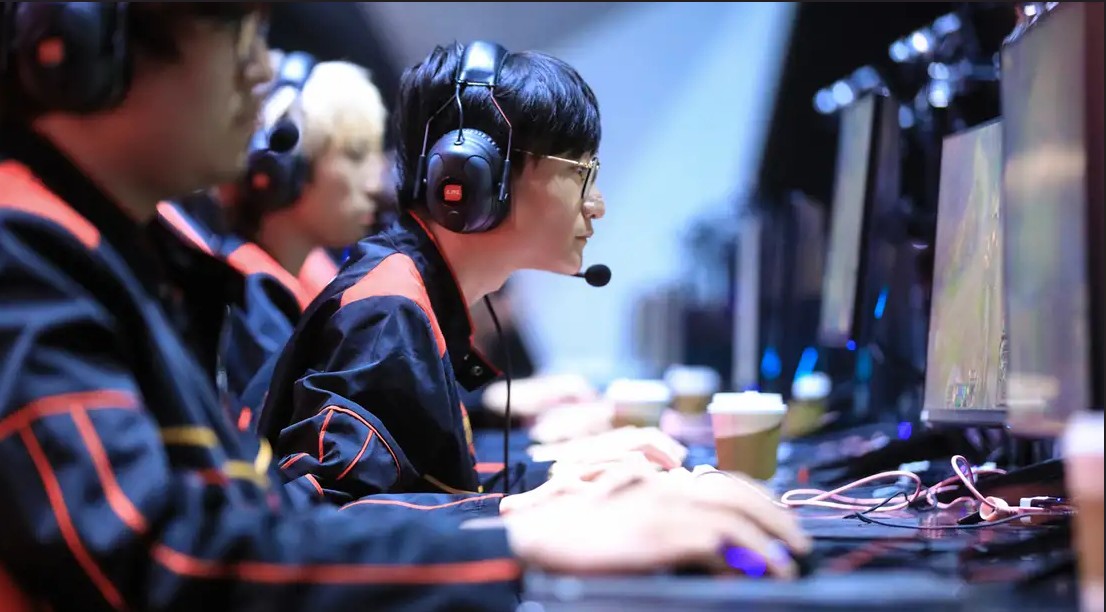Digital Sportsmanship: Addressing Toxicity in Gaming Culture