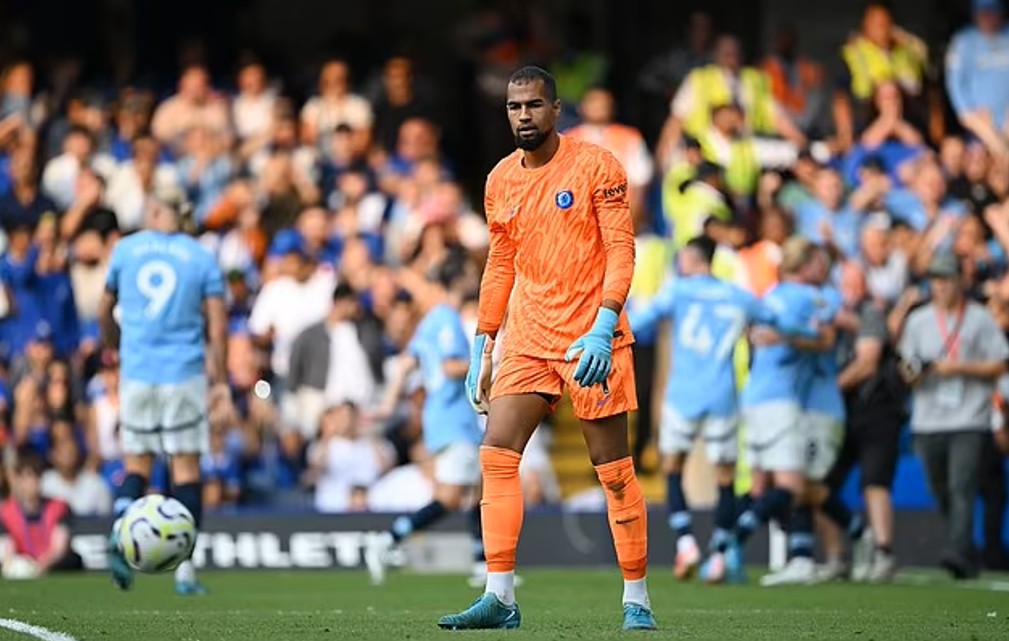 Inside Robert Sánchez’s Errors vs Manchester City in 2025/26 – What Really Went Wrong